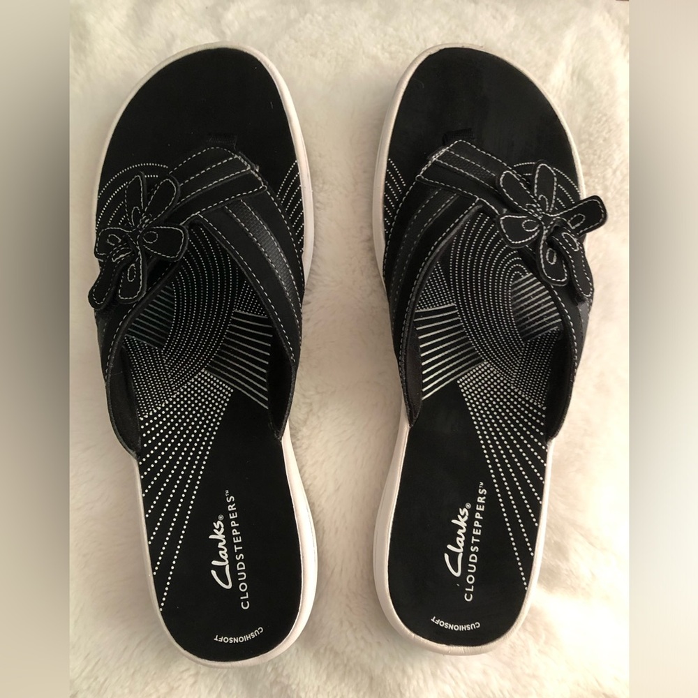 Clark’s size 9 cloudsteppers